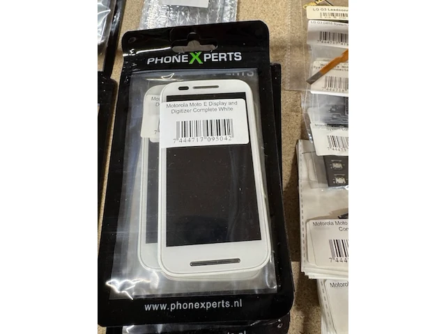 Ca. 115x display/digitizer en diverse onderdelen motorola - afbeelding 22 van  37
