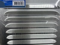 Ca. 115x diverse ventilatieroosters aluminium rvs - afbeelding 3 van  7