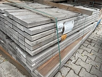 Ca. 117x massaranduba planken geschaafd, 35x90mm, lengte 200cm - afbeelding 2 van  3