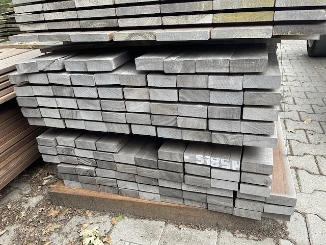 Ca. 117x massaranduba planken geschaafd, 35x90mm, lengte 200cm - afbeelding 3 van  3