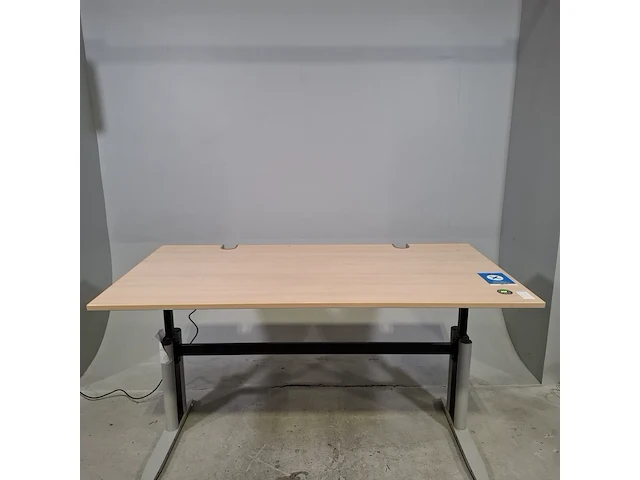 Ca. 11x bureau, o.a. ahrend - afbeelding 1 van  14