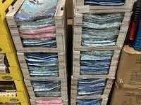 Ca. 11x dozen tafelkleden - afbeelding 1 van  6