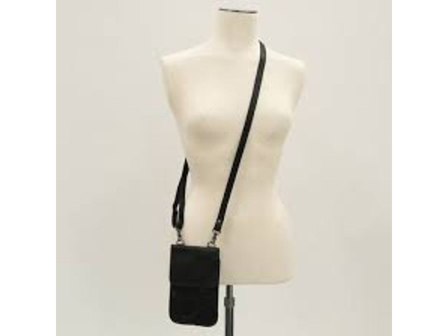 Ca. 11x schoudertas, dstrct, diverse kleren - afbeelding 18 van  18