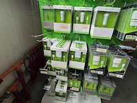 Ca. 120x display met telefoon accessoire, soultech en exclusive - afbeelding 5 van  14
