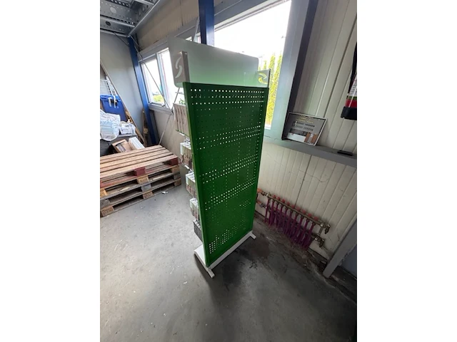 Ca. 120x display met telefoon accessoire, soultech en exclusive - afbeelding 6 van  14