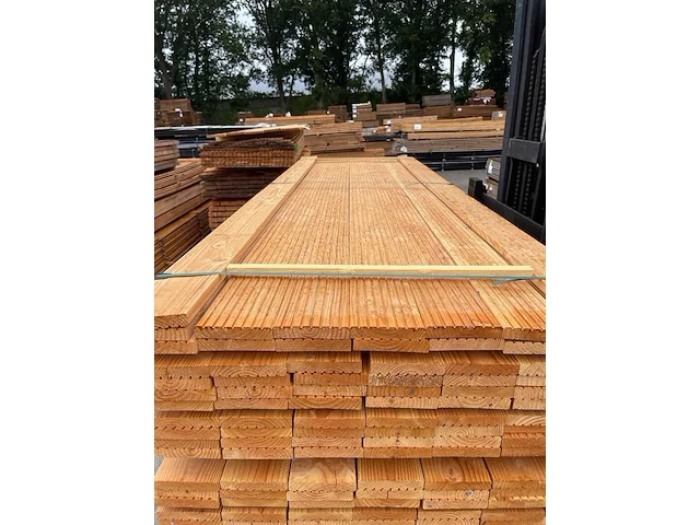 Ca. 120x douglas vlonderplanken, 25x140mm, lengte 400cm - afbeelding 1 van  4