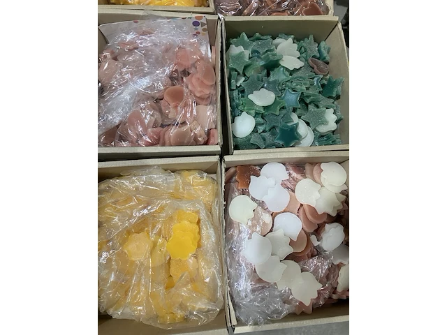 Ca. 120x dozen waxmelts - afbeelding 3 van  7