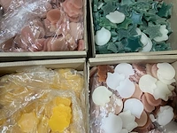 Ca. 120x dozen waxmelts - afbeelding 3 van  7