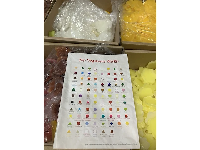 Ca. 120x dozen waxmelts - afbeelding 5 van  7