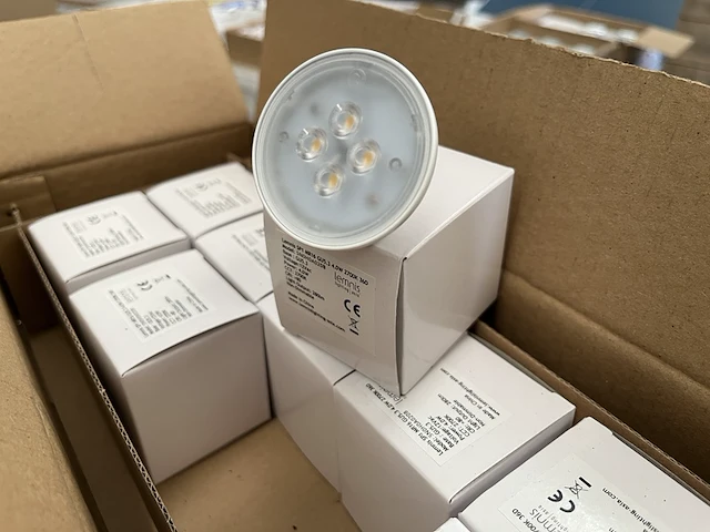 Ca. 120x led spot sp1 mr16 gu5.3 4w 2700k lemnis lighting - afbeelding 1 van  3