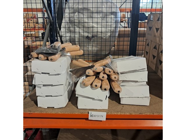 Ca. 120x plamuurmessen, sam - afbeelding 1 van  2