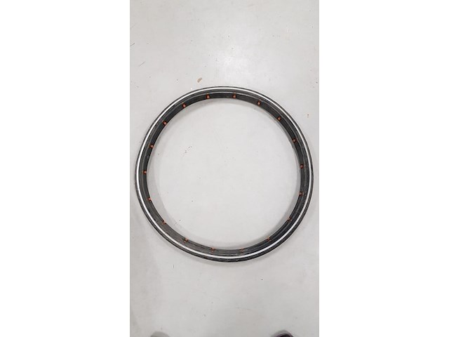 Ca. 122x combinatie alu fietswielen + lekvrije banden 22", oranje + zwart - afbeelding 3 van  7