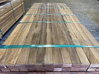 Ca. 125x guyana teak regels geschaafd, 45x68mm, lengte 455cm - afbeelding 1 van  4