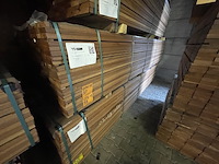 Ca. 126x guyana teak planken geschaafd, 25x90mm, lengte 335cm - afbeelding 4 van  4