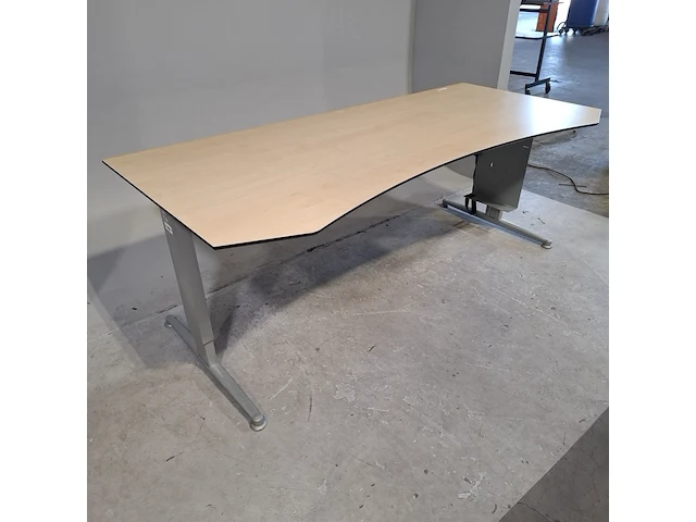 Ca. 12x bureau - afbeelding 9 van  16