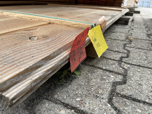 Ca. 12x douglas zweeds rabat, 26x190mm, lengte 300cm - afbeelding 2 van  3