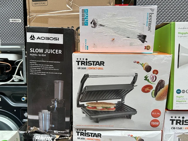 Ca. 12x huishoudelijke apparaten w.o. grill, waterkoker, w.o. princess, tristar - afbeelding 2 van  7