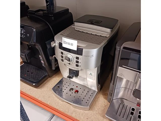 Ca. 12x koffiemachine, jura, phillips, delonghi - afbeelding 19 van  27