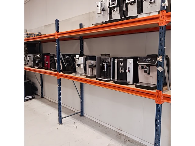 Ca. 12x koffiemachine, jura, phillips, delonghi - afbeelding 1 van  27