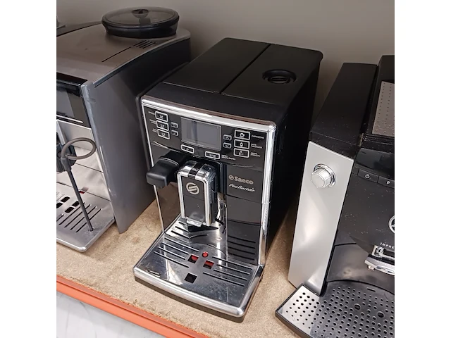 Ca. 12x koffiemachine, jura, phillips, delonghi - afbeelding 23 van  27