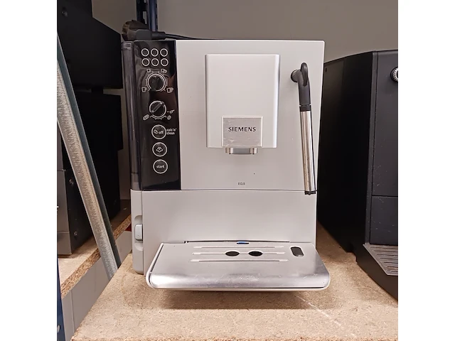Ca. 12x koffiemachine, jura, phillips, delonghi - afbeelding 4 van  27
