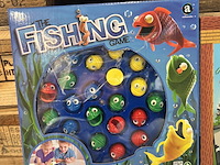 Ca. 12x speelgoed w.o. puzzels en spellen w.o. clementoni marvel, minecraft, paw patrol, wetenschap & spel - afbeelding 5 van  8