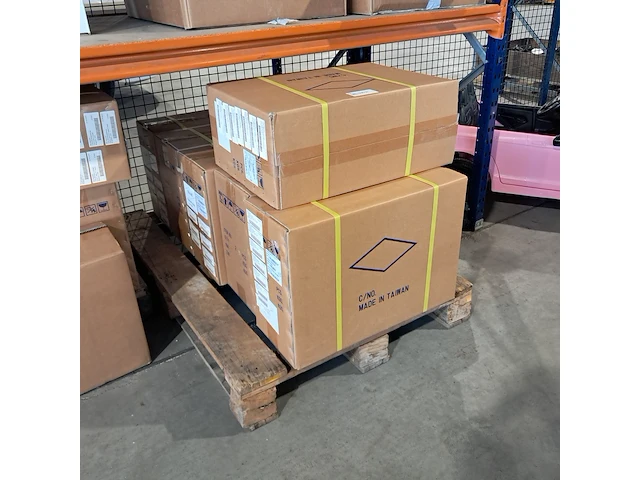 Ca. 12x touch screen kassa schermen - afbeelding 1 van  4