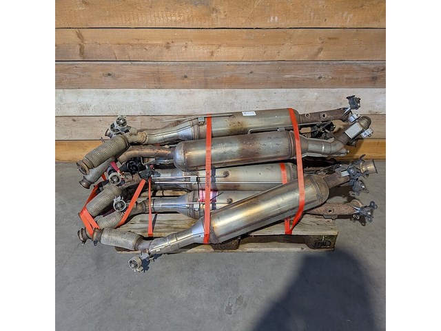 Ca. 12x uitlaatsysteem met katalysator of roetfilter, eberspächer - afbeelding 1 van  9