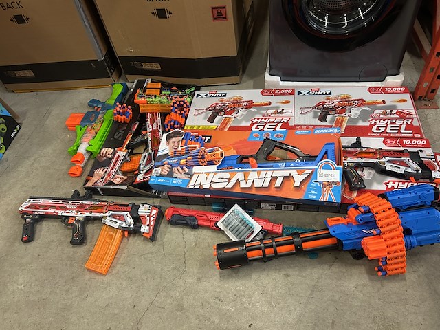 Ca. 12x zuru x-shot speelgoedpistool - afbeelding 1 van  9