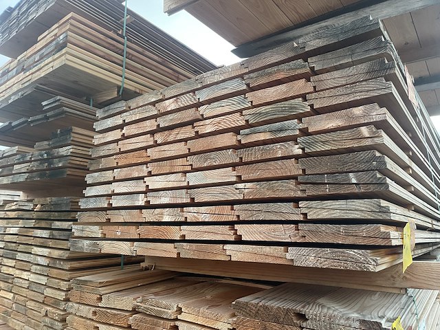 Ca. 132x douglas zweeds rabat, 26x190mm, lengte 300cm - afbeelding 3 van  3