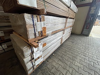 Ca. 132x guyana teak latten gevingerlast, 27x45mm, lengte 300cm - afbeelding 4 van  4