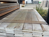 Ca. 133x ipé planken fijnbezaagd, 27x130mm, lengte 185cm - afbeelding 1 van  3