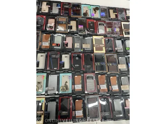 Ca. 135x mix telefoonhoesjes iphone & galaxy viva madrid , divers - afbeelding 3 van  7