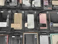 Ca. 135x mix telefoonhoesjes iphone & galaxy viva madrid , divers - afbeelding 6 van  7