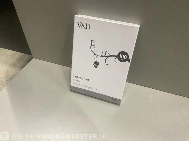 Ca. 13.800x fotopapier a4 230gram v&d, glossy, wit, , (23 dozen) - afbeelding 1 van  2