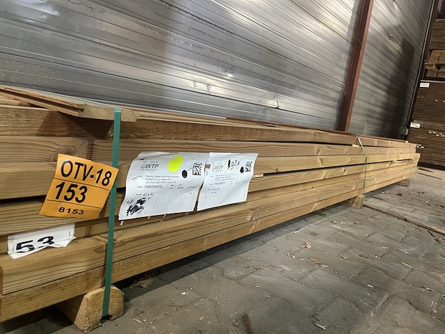 Ca. 139x thermo grenen geschaafd, 42x42mm, lengte 93/300cm, 46/360cm - afbeelding 2 van  3
