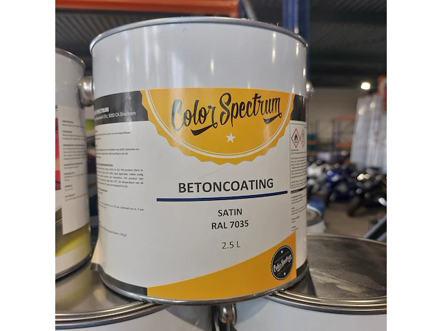 Ca. 13x beton coating ral 7035, color spectrum - afbeelding 3 van  4