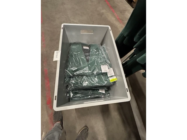 Ca. 13x broek en 29x colbert, suitss me, off-beat, trekking green - afbeelding 7 van  10