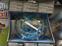 Ca. 13x divers speelgoed w.o. step, puzzel, schommels, w.o. disney junior marvel, zuru pets alive - afbeelding 7 van  8