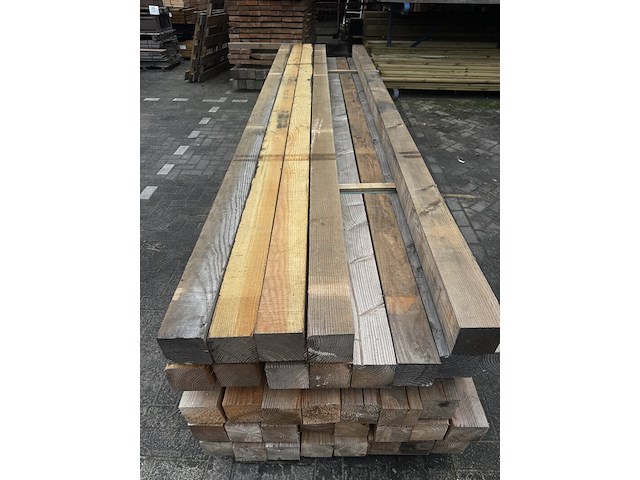 Ca. 13x douglas paal | fijn bezaagd , 12 x 12 x 400 cm - afbeelding 1 van  2