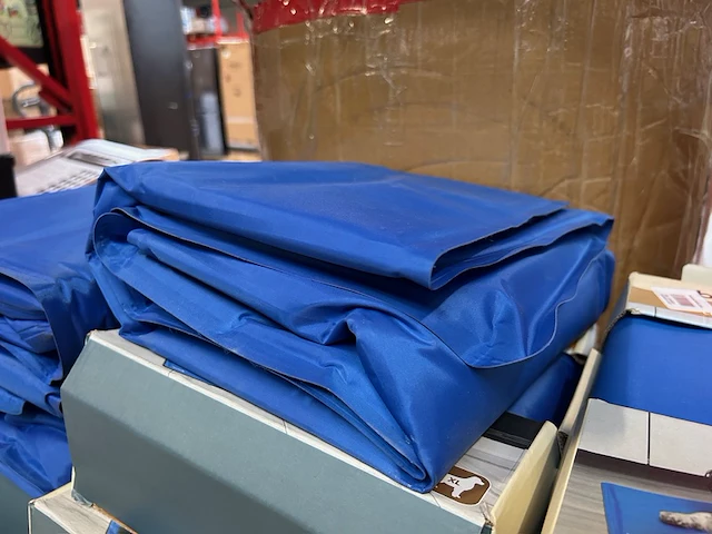 Ca. 13x koelmat, diverse maten, beeztees - afbeelding 5 van  6