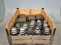 Ca. 13x petroleum druklamp en 7x transportkoffer, o.a hipolito - afbeelding 1 van  8
