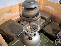 Ca. 13x petroleum druklamp en 7x transportkoffer, o.a hipolito - afbeelding 3 van  8