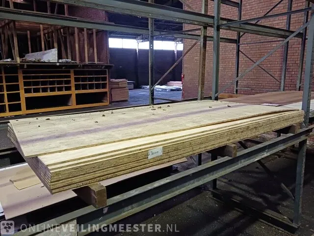 Ca. 13x underlayment plaat - afbeelding 1 van  4