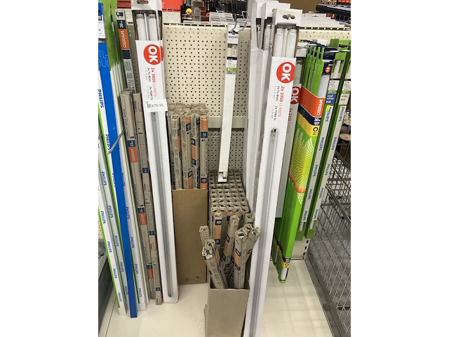Ca. 140x diverse tl lampen div lengtes - afbeelding 1 van  4