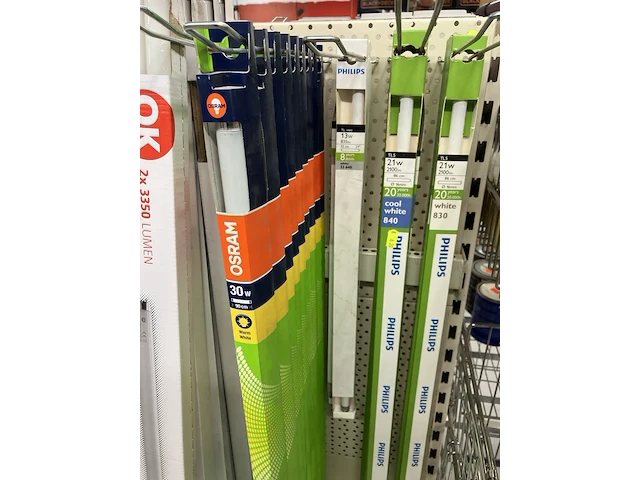 Ca. 140x diverse tl lampen div lengtes - afbeelding 4 van  4