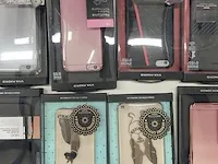 Ca. 140x mix telefoonhoesjes iphone & galaxy viva madrid , mix telefoonhoesjes , divers - afbeelding 7 van  10