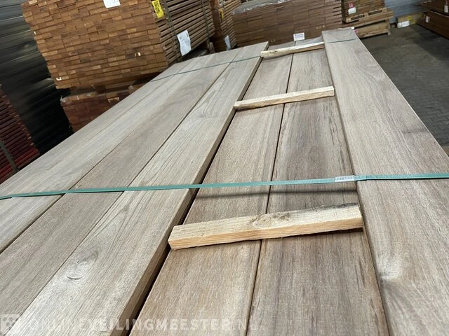 Ca. 140x pakoeli hardhouten planken geschaafd, 21x90mm, lengte 44/125cm, 60/185cm, 36/155cm - afbeelding 1 van  6