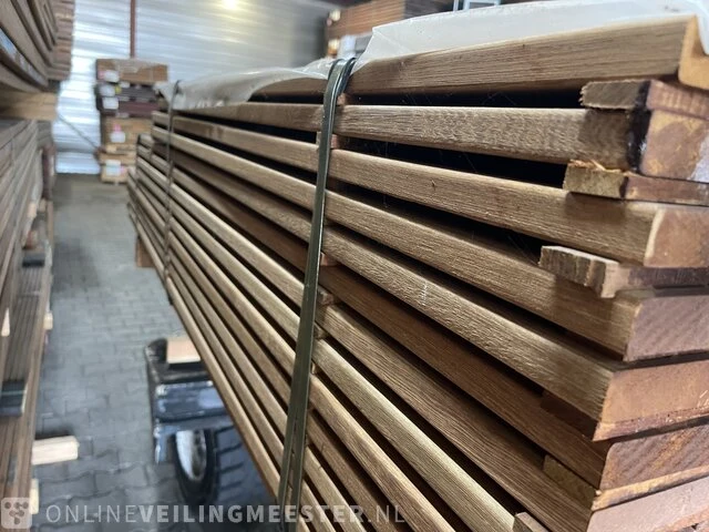 Ca. 140x pakoeli hardhouten planken geschaafd, 21x90mm, lengte 44/125cm, 60/185cm, 36/155cm - afbeelding 2 van  6