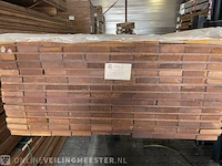 Ca. 140x pakoeli hardhouten planken geschaafd, 21x90mm, lengte 44/125cm, 60/185cm, 36/155cm - afbeelding 3 van  6